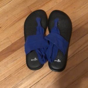 Sanuk sandals